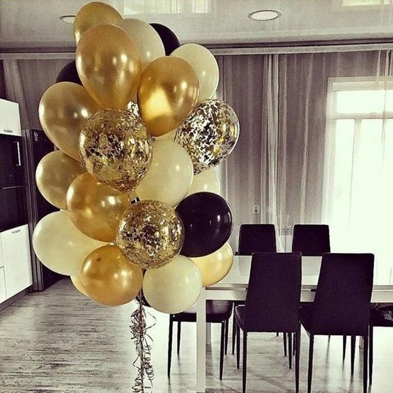 Облако шаров на Юбилей из 20 шаров