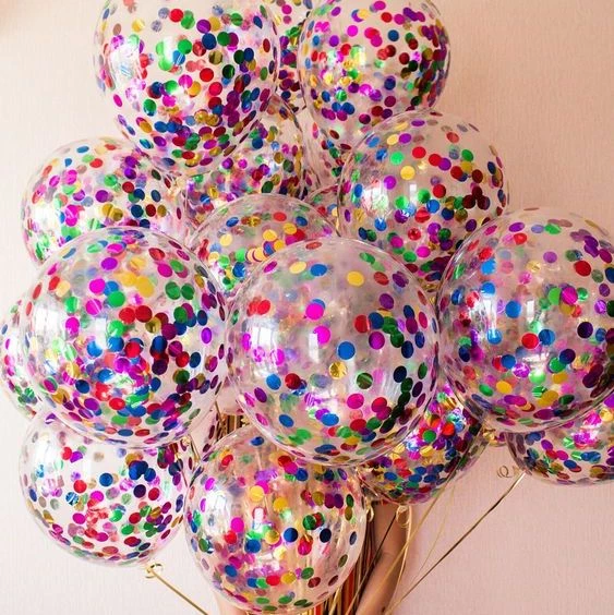 Прозрачные шары с конфетти для девушки